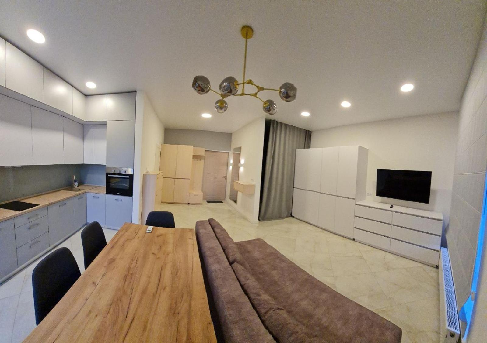 Apartplus - Затишні Апартаменти 第聂伯罗彼得罗夫斯克 外观 照片
